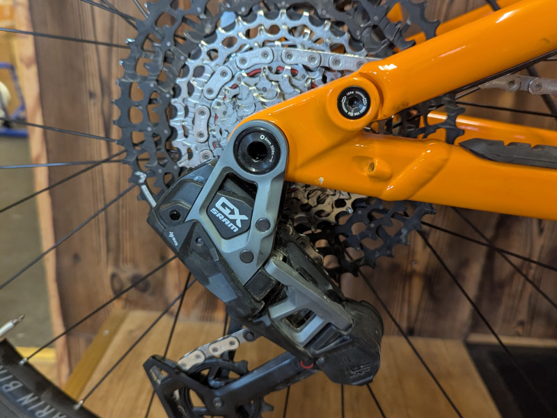 Rift Zone XR AXS Detailbild